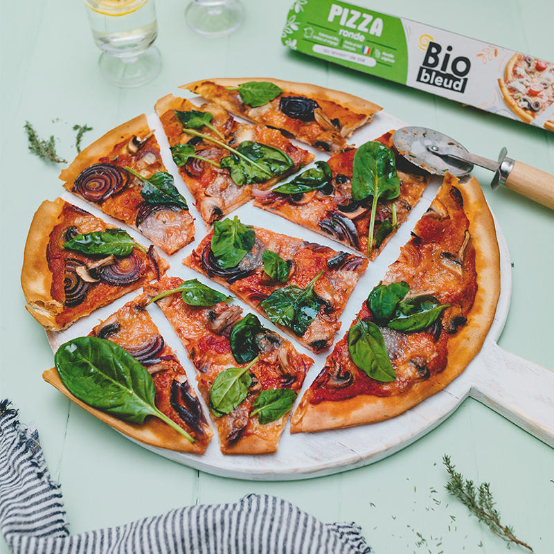 Pâte Ronde à Base De Levure De Farine Et D'eau Dans Le Bol. Pâte Cuite Pour  La Cuisson Du Pain Ou De La Pizza Photo stock - Image du boulanger, fermer:  271907292