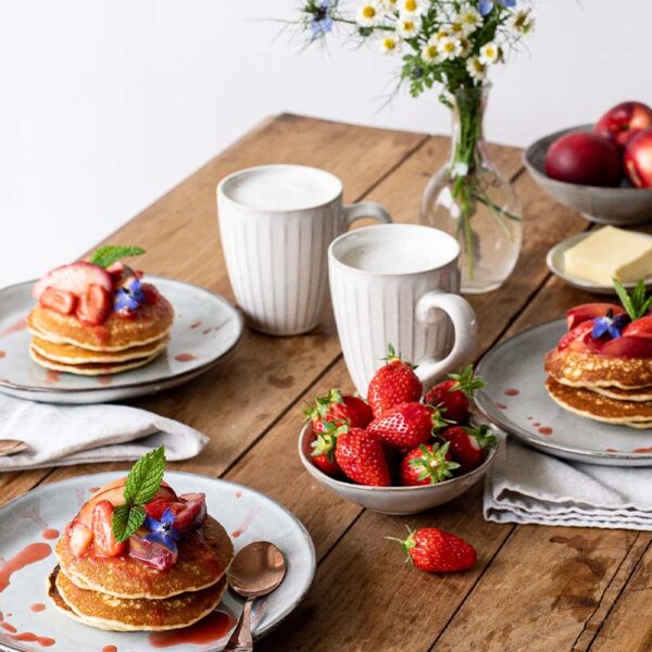 Pancakes aux fruits d’été caramélisés
